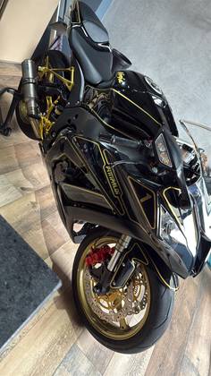 KAWASAKI NINJA ZX-10R 